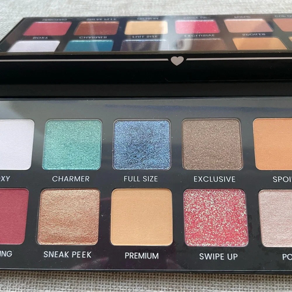 BOXYCHARM new hello